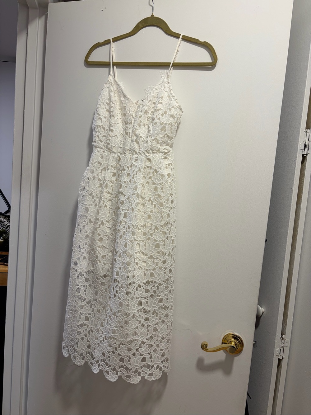 ASTR the Label White Lace Midi Dress Spaghetti Strap Fit & Flare M